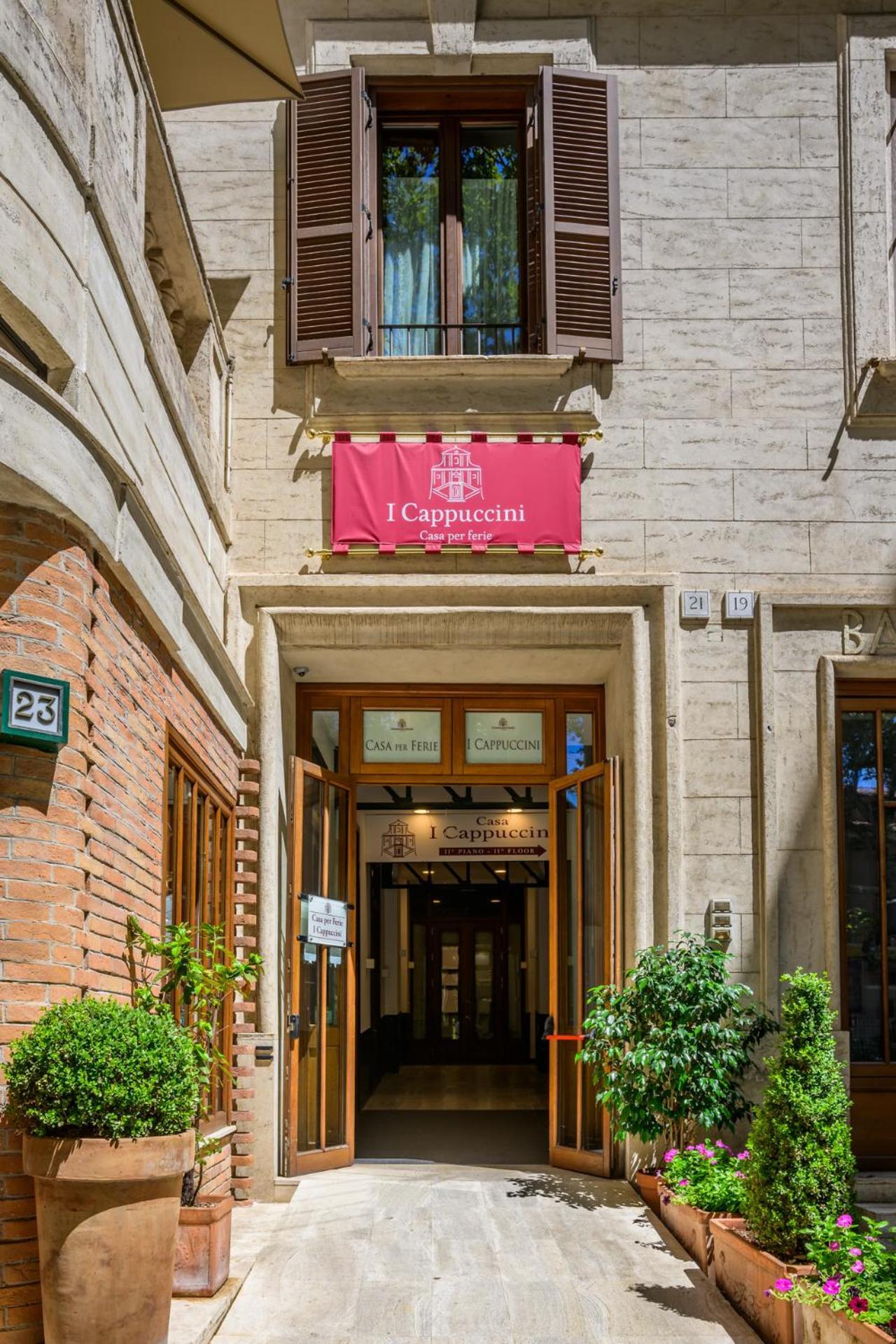 Отель Casa I Cappuccini Рим Экстерьер фото
